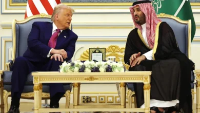 لا تزال حرب ترامب التجارية تثقل كاهل الاقتصاد رغم تراجع خطر الركود
