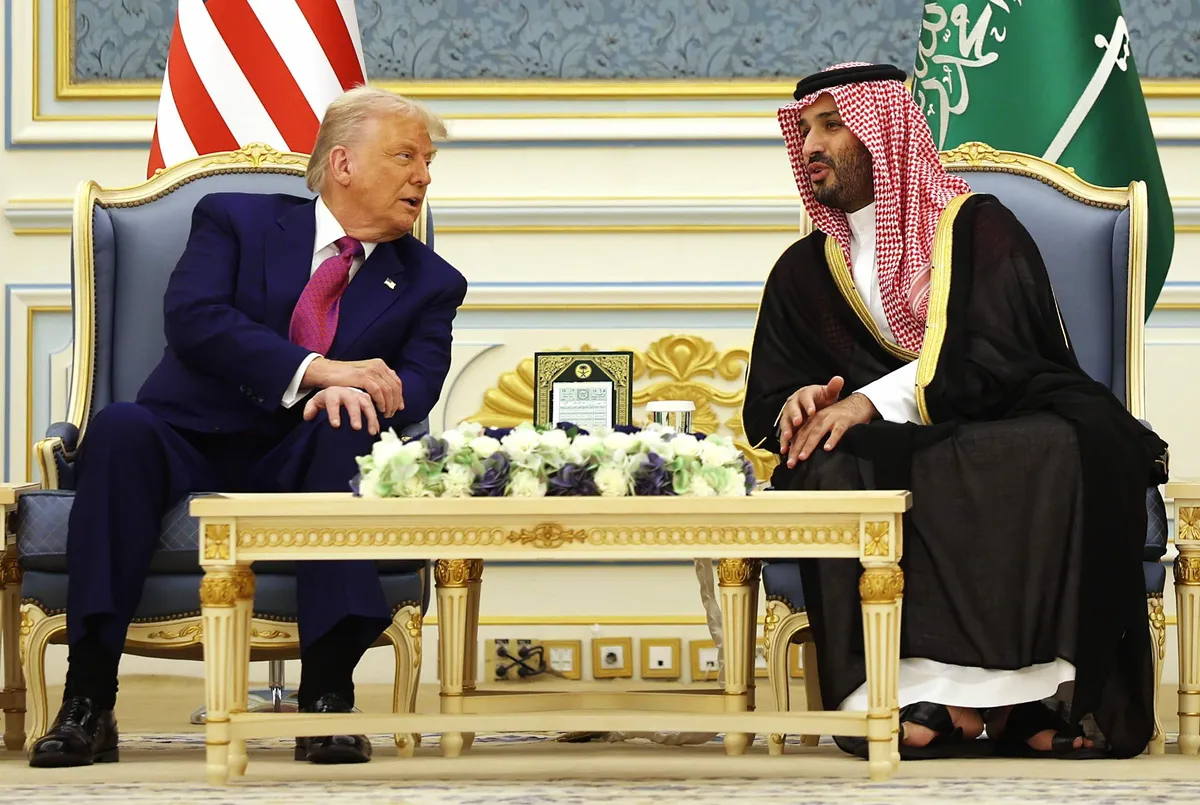 لا تزال حرب ترامب التجارية تثقل كاهل الاقتصاد رغم تراجع خطر الركود