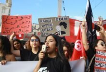 انطلاق حملة الانتخابات الرئاسية في تونس بعد احتجاجات واسعة واعتقالات بحزب النهضة