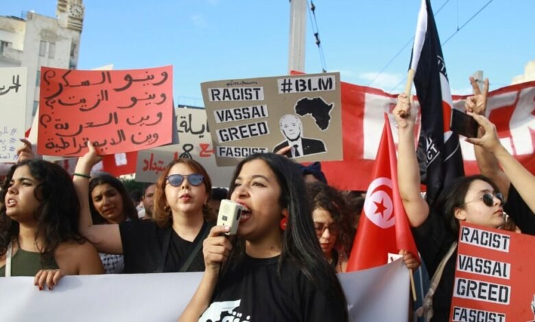 انطلاق حملة الانتخابات الرئاسية في تونس بعد احتجاجات واسعة واعتقالات بحزب النهضة